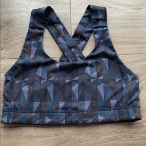 Lululemon sports bra